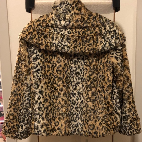 Alice + Olivia warm coat - Picture 4 of 4